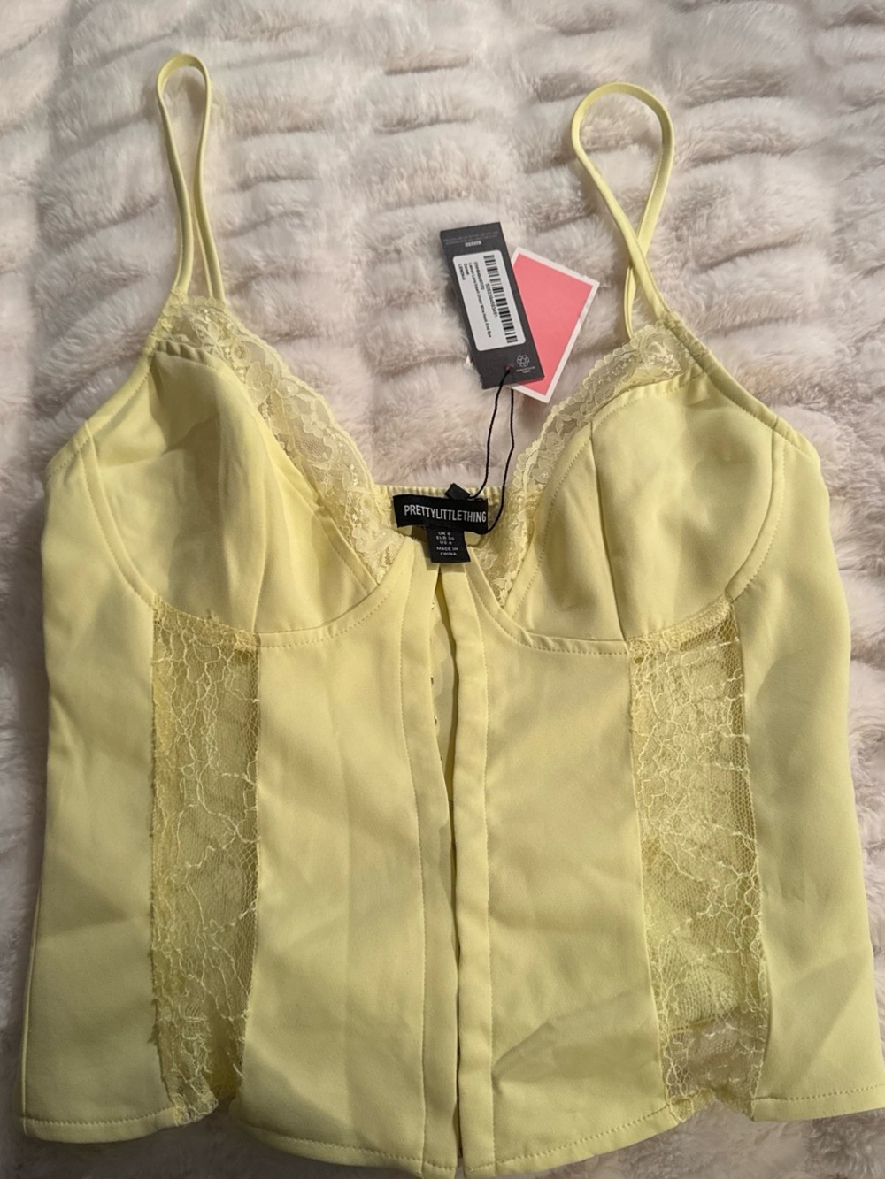 PrettyLittleThing Lemon Lace Trim Bustier Cami